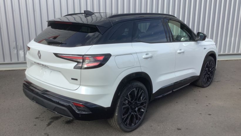 Aperçu du véhicule : AUSTRAL full hybrid E-Tech 200 ch Esprit Alpine
