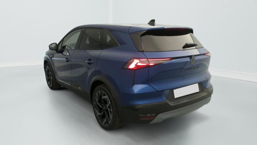 Aperçu du véhicule : E-Tech full hybrid 160 ch Esprit Alpine