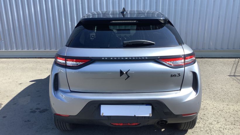 Aperçu du véhicule : DS 3 PureTech 100 BVM6 Performance Line
