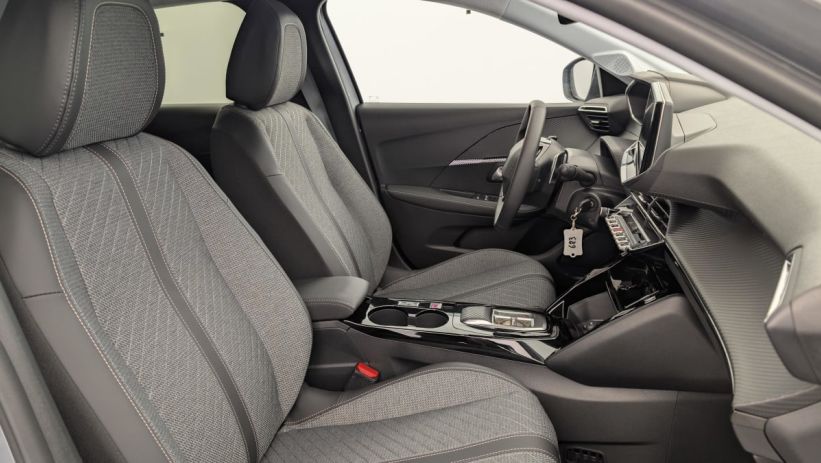 Aperçu du véhicule : Hybrid 145 e-DCS6 Allure