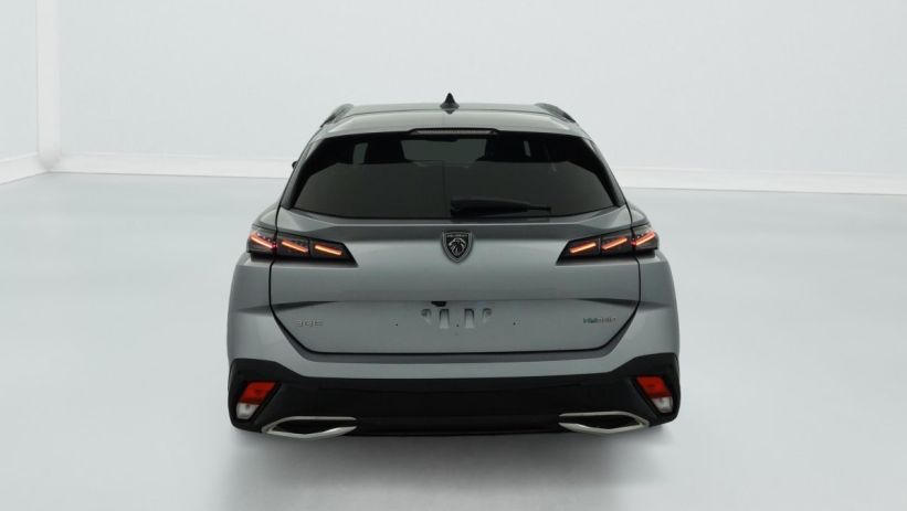 Aperçu du véhicule : PHEV 225 e-EAT8 GT