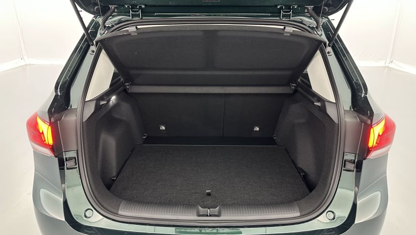 Aperçu du véhicule : 1.5L Hybrid+ 197ch Luxury