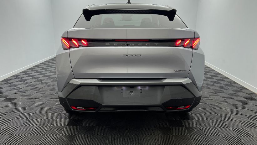 Aperçu du véhicule : Hybrid 145 e-DCS6 GT Gris Artense avec 5550€ d'équipements inclus