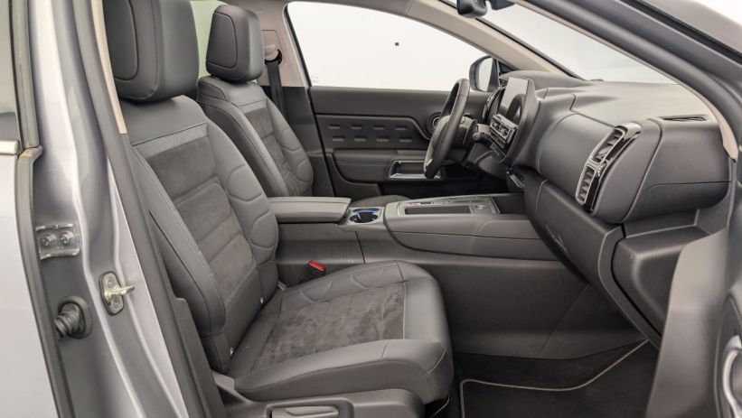 Aperçu du véhicule : Hybride Rechargeable 225 e-EAT8 Shine