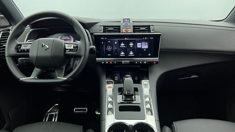 Aperçu du véhicule : BlueHDi 130 EAT8 Etoile Gris Laqué avec 4750€ d'équipements inclus