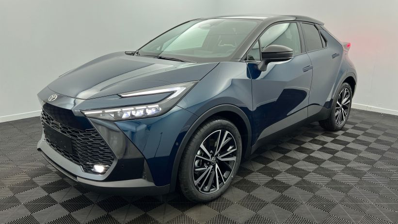 Aperçu du véhicule : Hybride Rechargeable 225 Collection Premiere Bleu Persan - Toit et arrière Noir