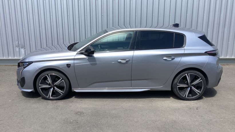 Aperçu du véhicule : 308 Hybrid 136 e-DCS6 GT