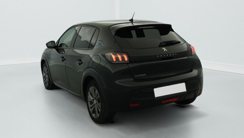 Aperçu du véhicule : 50 KWH 136CH ALLURE