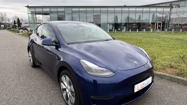 Aperçu du véhicule : LONG RANGE AWD