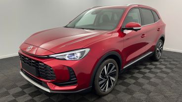 Aperçu du véhicule : 1.5 L Hybrid+ 197 ch Toit panoramique ouvrant Luxury Diamond Red avec 650€ d'équipements inclus
