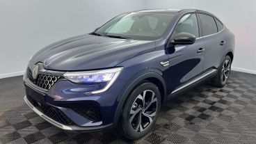Aperçu du véhicule : E-Tech full hybrid 145 Techno Bleu Nocturne avec 800€ d'équipements inclus