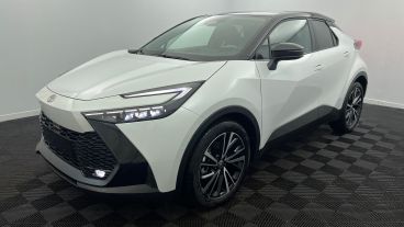 Aperçu du véhicule : Hybride Rechargeable 225 Collection Blanc Lunaire nacré - Toit Noir avec 3700€ d'équipements inclus