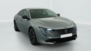 Aperçu du véhicule : Hybrid 225 e-EAT8 Allure