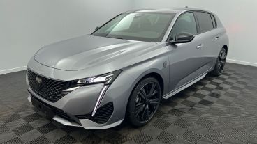 Aperçu du véhicule : BlueHDi 130ch S&S EAT8 GT GT Gris Artense avec 4500€ d'équipements inclus