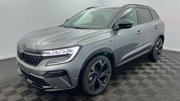 Aperçu du véhicule : E-Tech full hybrid 200 Techno esprit Alpine Gris Schiste - Toit Noir Etoilé avec 3050€ d'équipements inclus