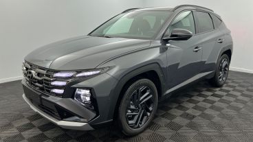 Aperçu du véhicule : 1.6 T-GDI 239 Hybrid BVA6 Executive Ecotronic Gray avec 1160€ d'équipements inclus
