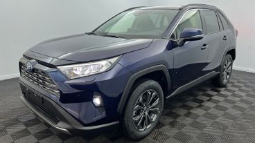 Aperçu du véhicule : Hybride 218 ch 2WD Dynamic Bleu de Prusse avec 2850€ d'équipements inclus