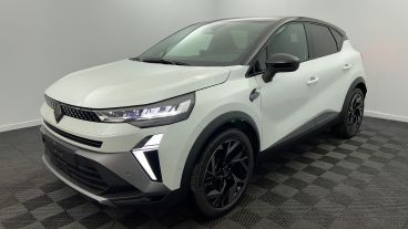 Aperçu du véhicule : E-Tech full hybrid 160 ch esprit Alpine Blanc Nacré - Toit Noir Etoilé avec 1350€ d'équipements inclus