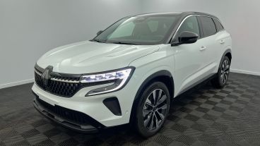 Aperçu du véhicule : E-Tech full hybrid 200 Techno Blanc Nacré - Toit Noir Etoilé avec 2650€ d'équipements inclus