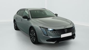 Aperçu du véhicule : Hybrid 225 e-EAT8 Allure