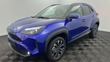 Aperçu du véhicule : Hybride 130ch 2WD Design Bleu Genièvre avec 2150€ d'équipements inclus