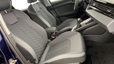 Aperçu du véhicule : 30 TFSI 116 CH S TRONIC 7 ADVANCED