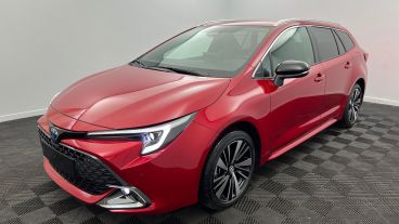 Aperçu du véhicule : Hybride 178ch Design Rouge Intense avec 2590€ d'équipements inclus