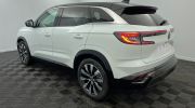 Aperçu du véhicule : E-Tech full hybrid 200 Techno Blanc Nacré - Toit Noir Etoilé avec 2650€ d'équipements inclus