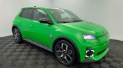Aperçu du véhicule : 120 ch autonomie urbaine Techno Peinture vert pop avec 1250€ d'équipements inclus