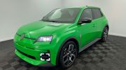 Aperçu du véhicule : 120 ch autonomie urbaine Techno Peinture vert pop avec 1250€ d'équipements inclus