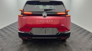 Aperçu du véhicule : Nouveau Hybrid 145 ch e-DCS6 Plus Rouge Rubis - Toit Noir Perla Nera avec 1550€ d'équipements inclus