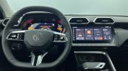 Aperçu du véhicule : 1.5 L Hybrid+ 197 ch Luxury Como Blue avec 650€ d'équipements inclus